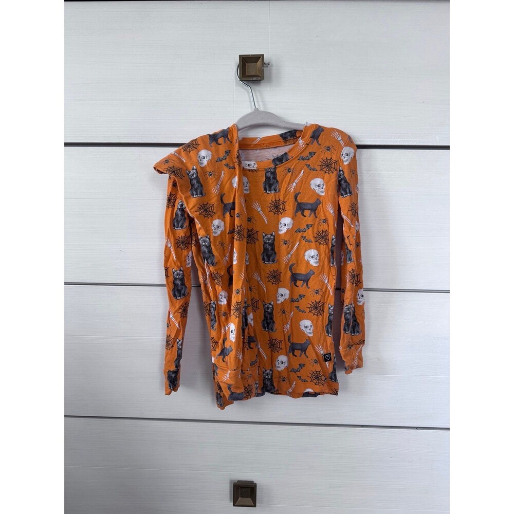 Lev Baby Halloween pjs
